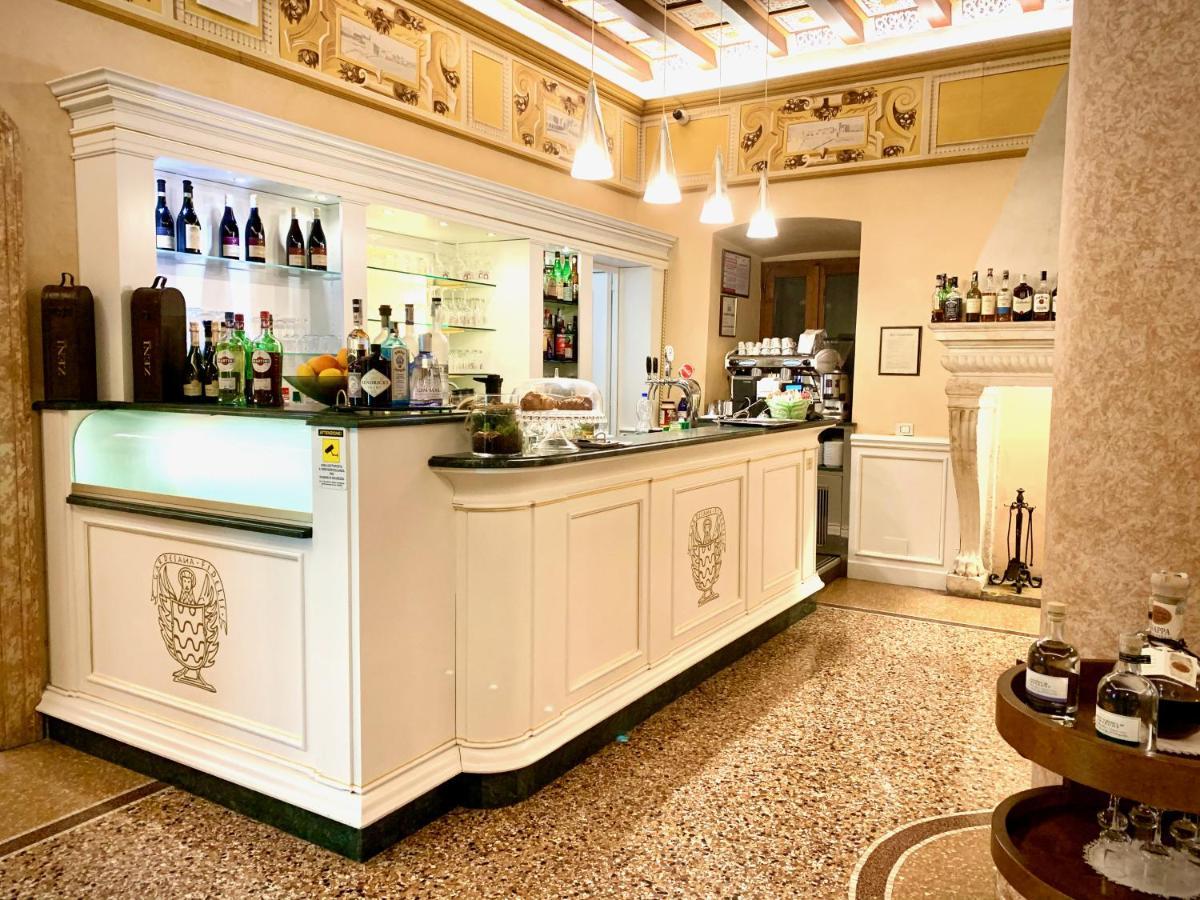 Hotel Albergo Gardesana 3*