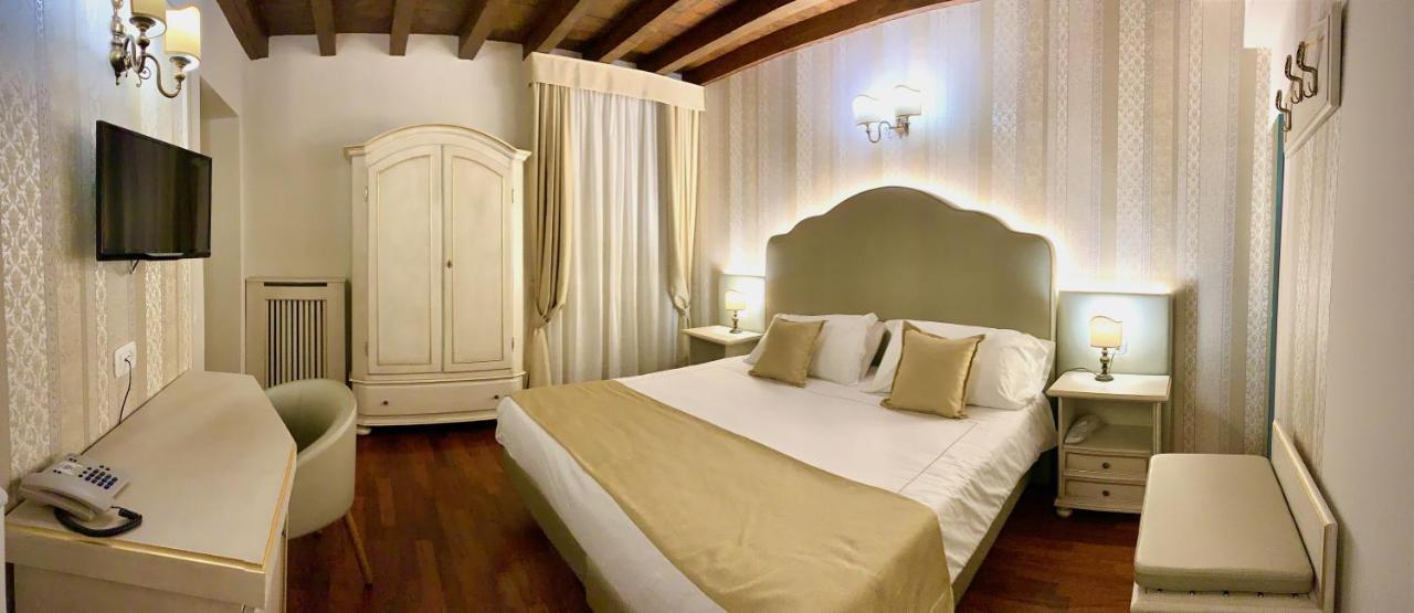 Albergo Gardesana Hotel 3*